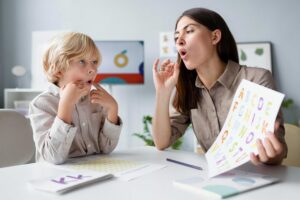 The Ways in Which Speech Therapy Helps Children with Dyslexia